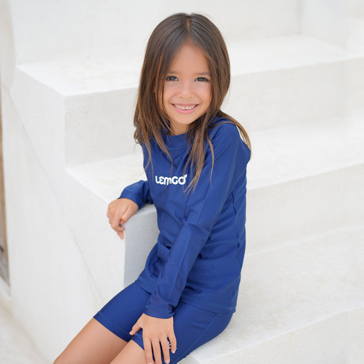 LEMANGO Kids Basic Logo Unisex Rash Guard Navy [LSKRG10053387] 상품컷