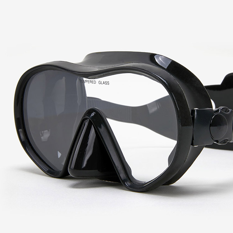 EASTBORN Clear Swim Snorkel Mask ブラック [D109 (BLK)]