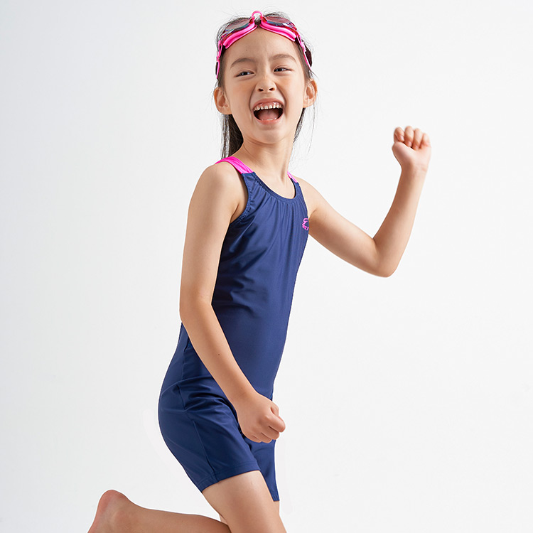 SENTI Kids Modern Basic Y-Back Kneesuit Swimsuit Navy Pink [WJDT-21B701 (NY/PK) Girls] 디테일