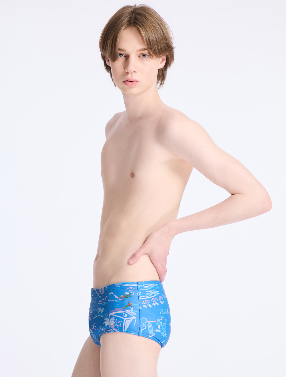 1028MFA_05.jpg