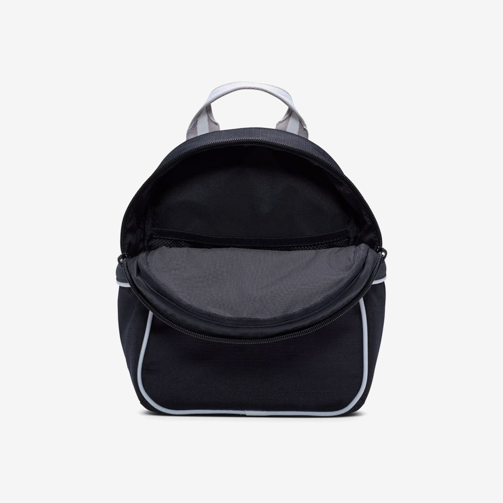 NIKE Futura Sportswear 365 Mini Backpack Black White [FQ5559-011 Bag] 디테일
