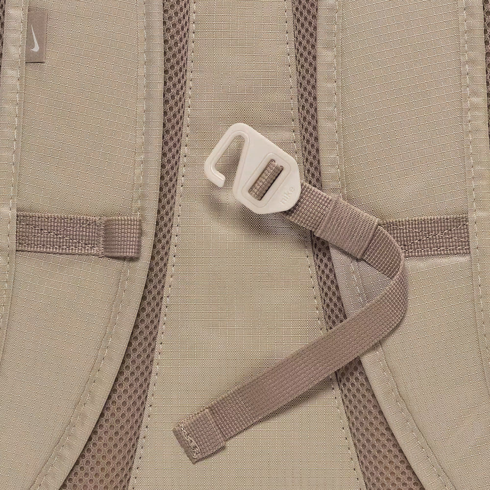 NIKE Hayward Backpack 26L Sand Beige [HJ8200-253 Bag] 디테일