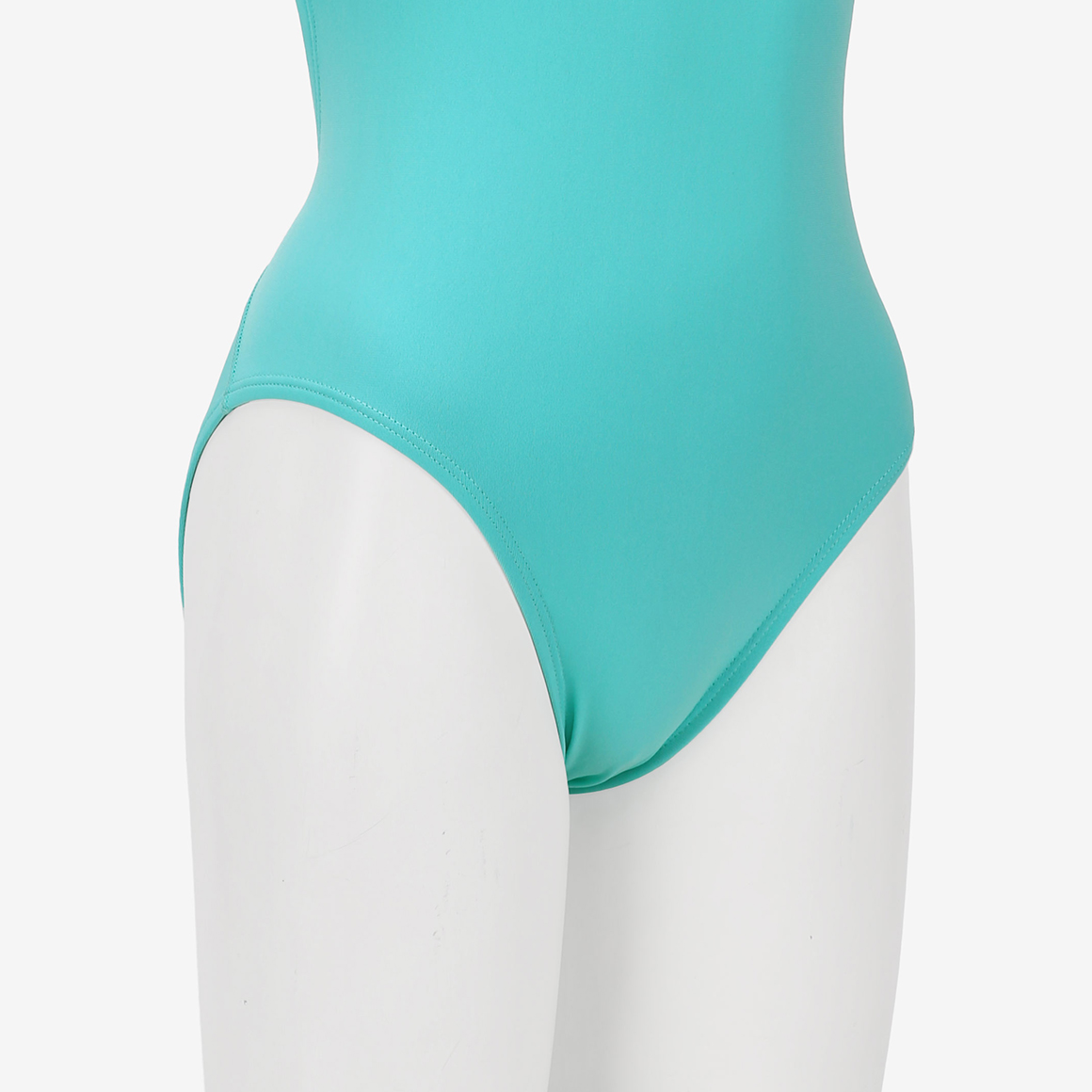 NESSA001-468_05.jpg