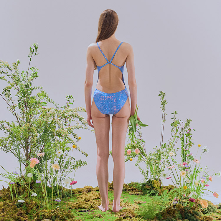 HOOG Women's Rococo High V-Back Swimsuit Jody Blue [WHA2171] 디테일