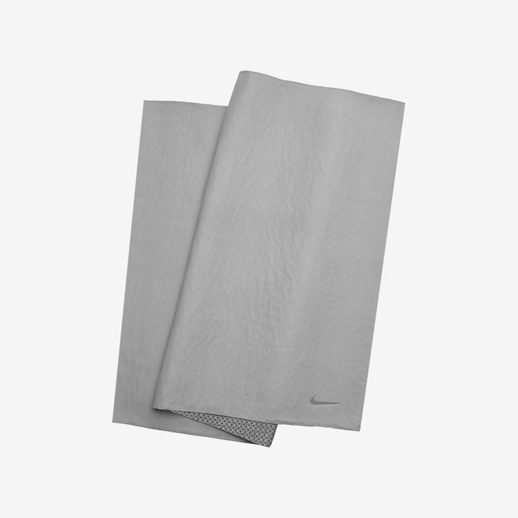 NIKE SWIM Hydro Wet Towel Large Wolf Grey [NESSF144-054] 상품컷