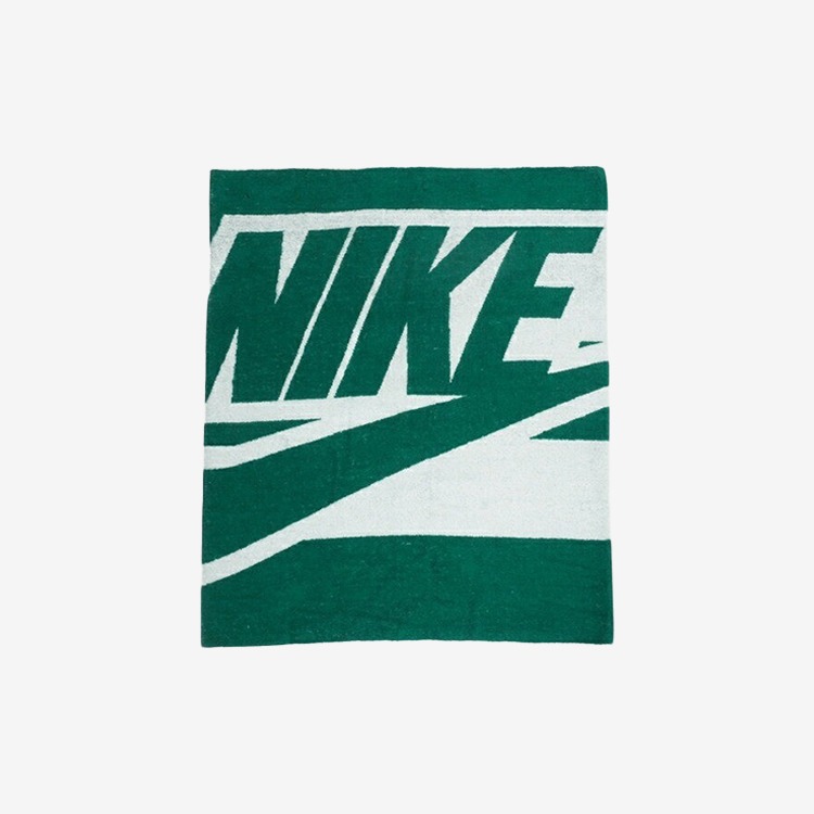 NIKE Club Pool Towel Green [HF9408-119] 상품컷