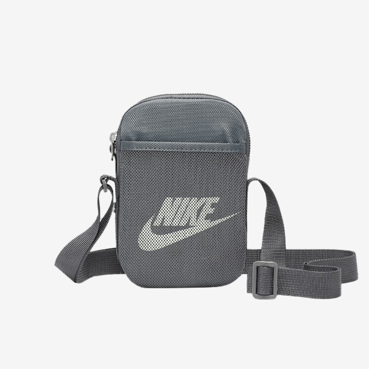 NIKE Heritage Crossbody Bag S Smoked Grey [BA5871-084 Swim Bag] 상품컷